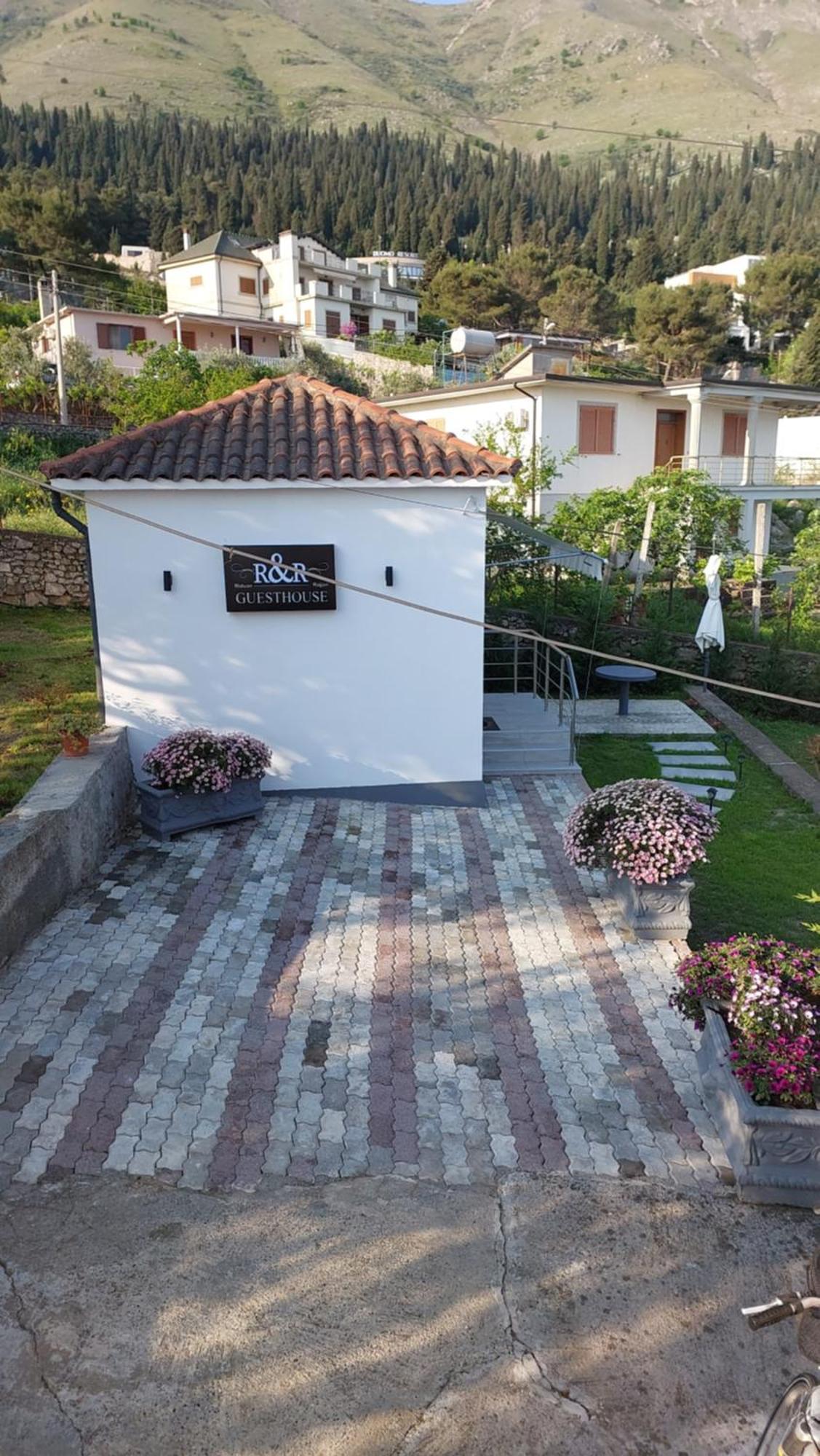 Hotel R&R Gesthouse Široka Zewnętrze zdjęcie